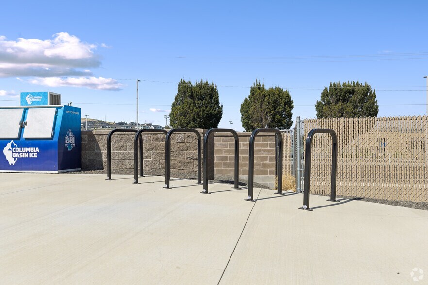 More Photos Of 5651 W 36th Pl, Kennewick Apartments For Lease