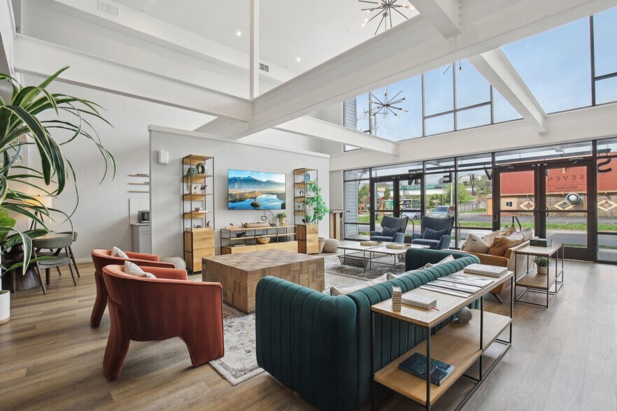 More Photos Of 4040 Travis Dr, Nashville Apartments For Sale