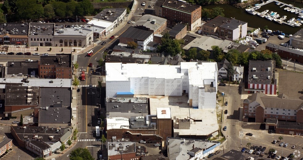 More Photos Of 61-63 Wall St, Norwalk Apartments For Lease