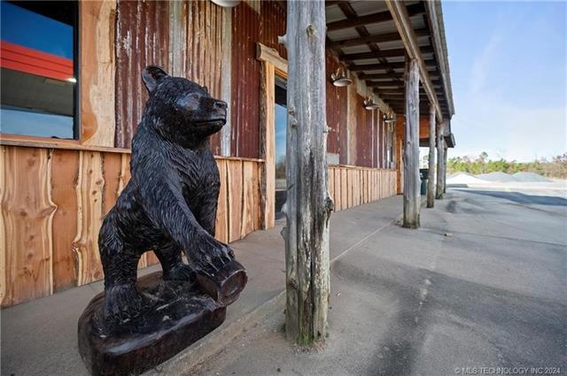 More Photos Of 28 Indian Hwy 144, Broken Bow Truck Stop For Sale