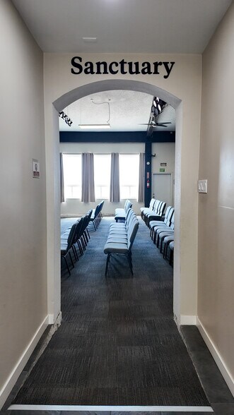 More Photos Of 11984 Santa Fe Ave, Lynwood Specialty For Sale
