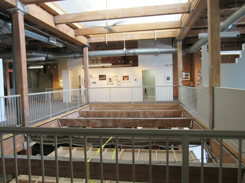 More Photos Of 3907 Perkins Ave, Cleveland Office For Sale