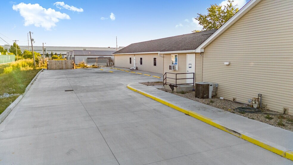 More Photos Of 925 Hendricks Dr, Lebanon Daycare Center For Sale