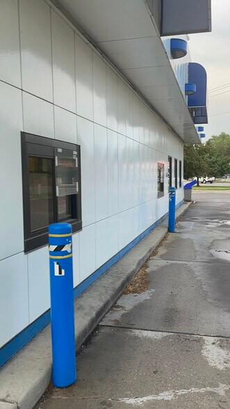 More Photos Of 17431 Dix Rd, Melvindale Fast Food For Lease