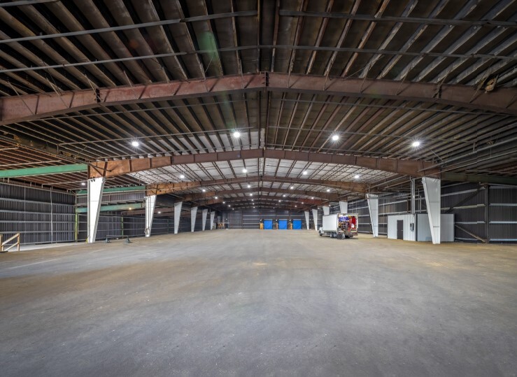 More Photos Of 11675 130 St, Surrey Service For Lease