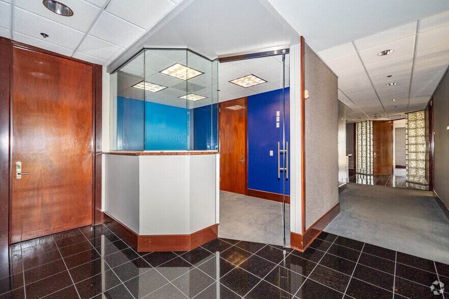 Photo of 18th Floor Ste 1850