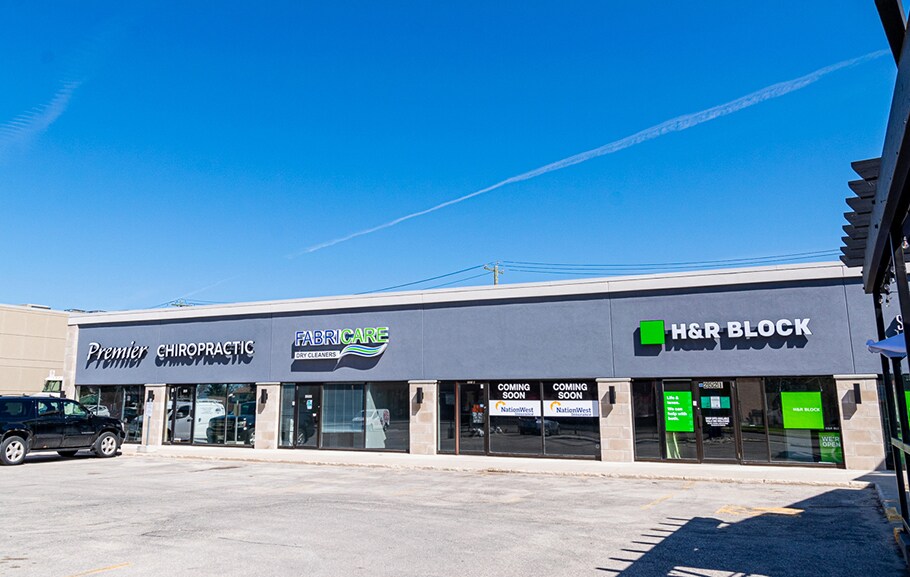 More Photos Of 2517-2525 Portage Ave, Winnipeg General Retail For Lease