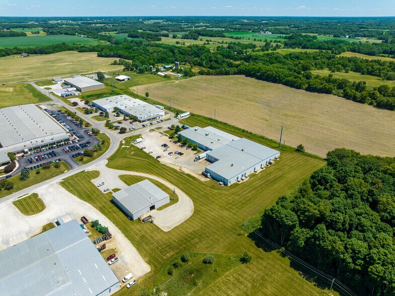 More Photos Of 1514 Progress Dr, Albion Manufacturing For Lease