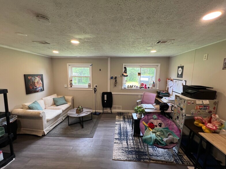 More Photos Of 240 Boyd St, Holly Springs Loft Creative Space For Lease