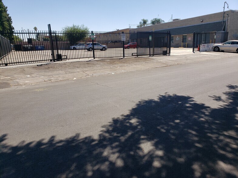 Primary Photo Of 7624 Varna Ave, North Hollywood Religious Facility For Lease