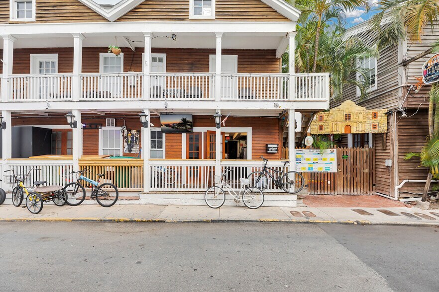 More Photos Of 4 Charles St, Key West Specialty For Lease