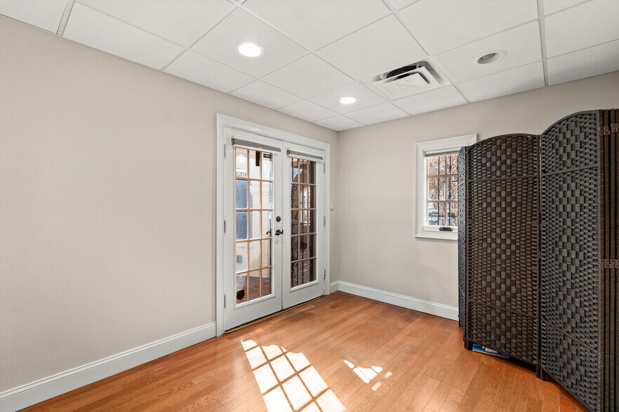 More Photos Of 2180 N Park Ave, Winter Park Loft Creative Space For Sale