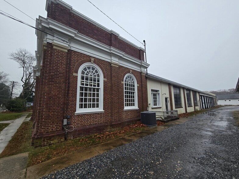 More Photos Of 404 Monroeville Rd, Monroeville Industrial For Sale