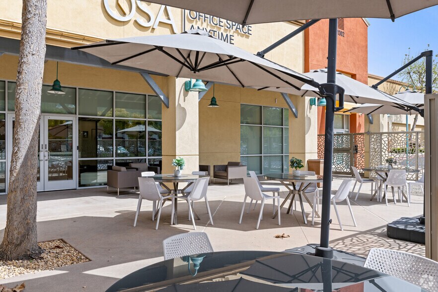 More Photos Of 1302 Madera Rd, Simi Valley Office For Lease
