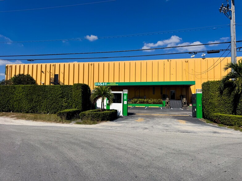 More Photos Of 7355 NW 41st St, Miami Warehouse For Sale