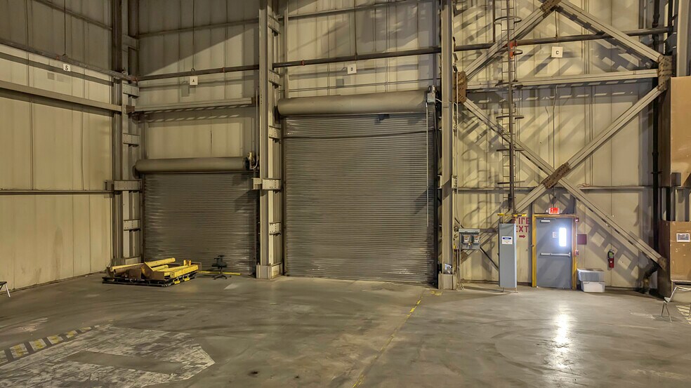 More Photos Of 55 Milens Rd, Tonawanda Unknown For Lease