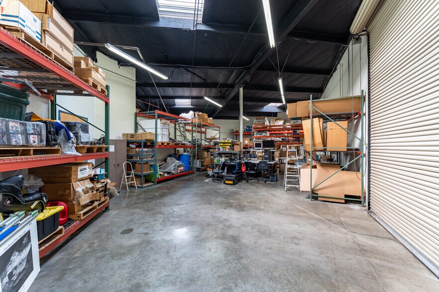 More Photos Of 13765 Alton Pky, Irvine Research And Development For Lease