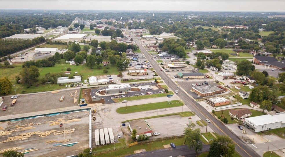 More Photos Of 832 N Main St, Franklin Land For Sale