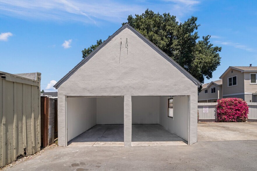 More Photos Of 315 Grand Blvd, San Mateo Apartments For Sale