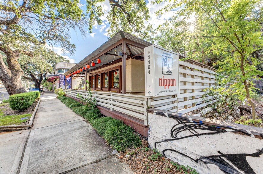 Primary Photo Of 4464 Montrose Blvd, Houston Specialty For Lease