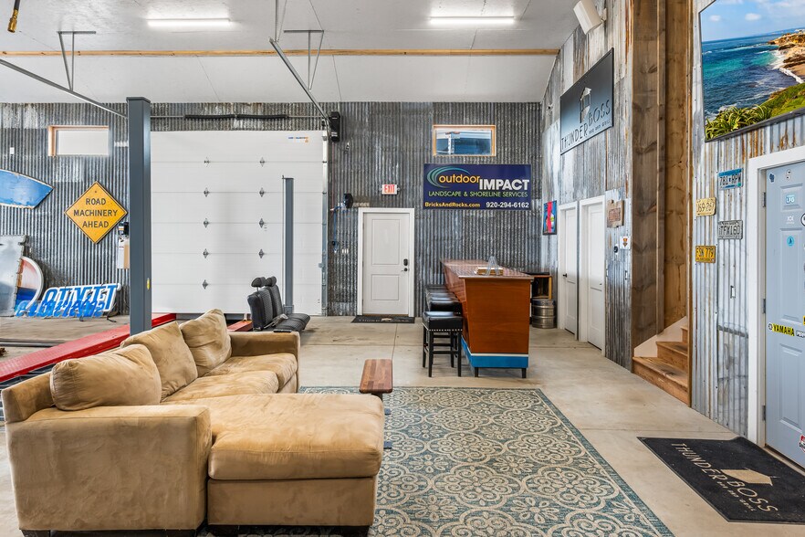 More Photos Of W1726 North Street, Green Lake Flex For Sale