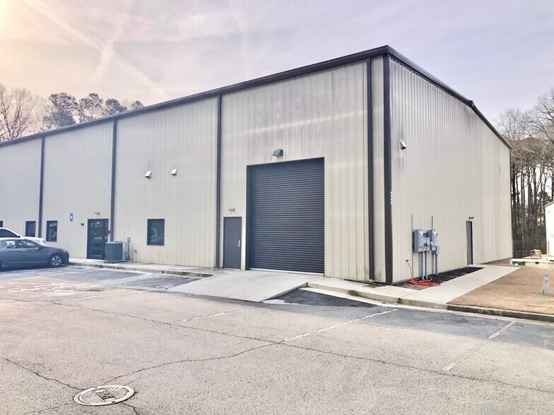 Primary Photo Of 2382 Pro Tec Way, Loganville Industrial For Lease