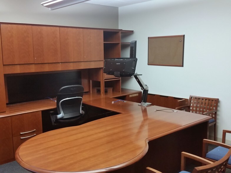 More Photos Of 6506 E Quaker St, Orchard Park Office For Sale