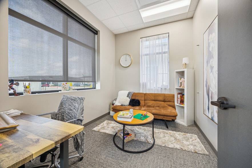 More Photos Of 4440 FM 2351, Friendswood Office For Sale