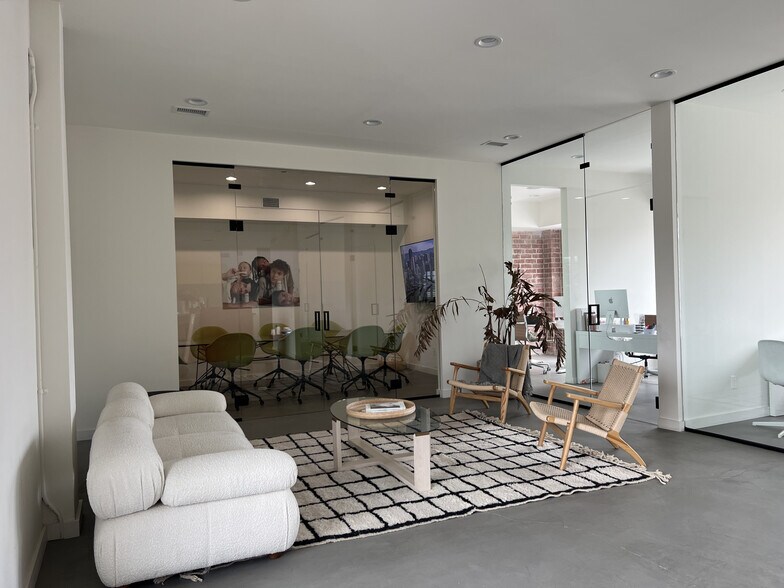 More Photos Of 7451-7465 Beverly Blvd, Los Angeles Loft Creative Space For Lease