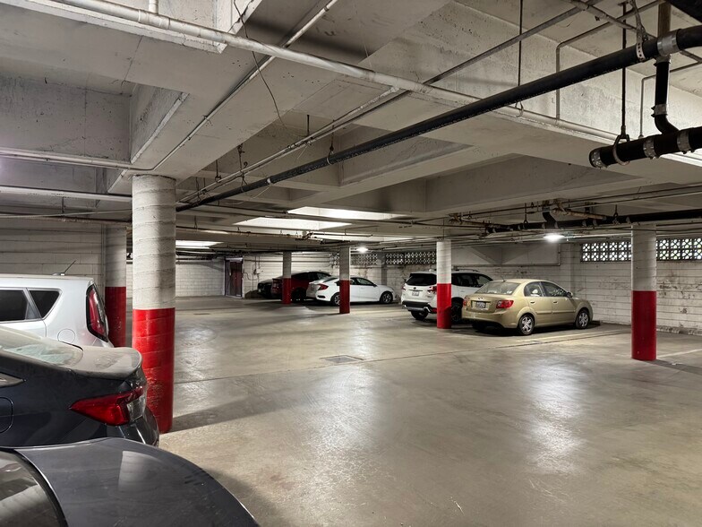 More Photos Of 195 S Wilson Ave, Pasadena Apartments For Sale
