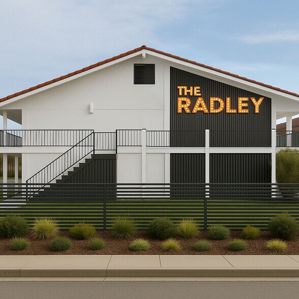 More Photos Of 112 W Live Oak St, College Station Hotel For Sale