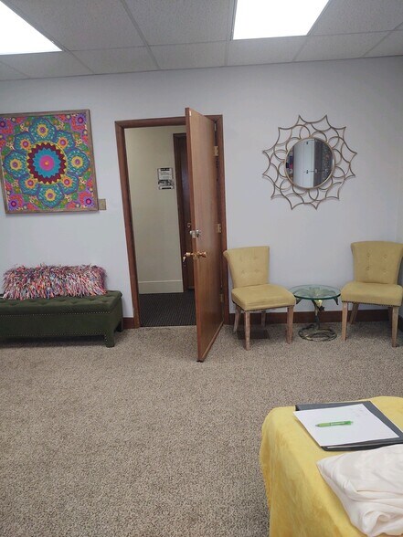 More Photos Of 601 E Seltice St, Post Falls Office For Lease