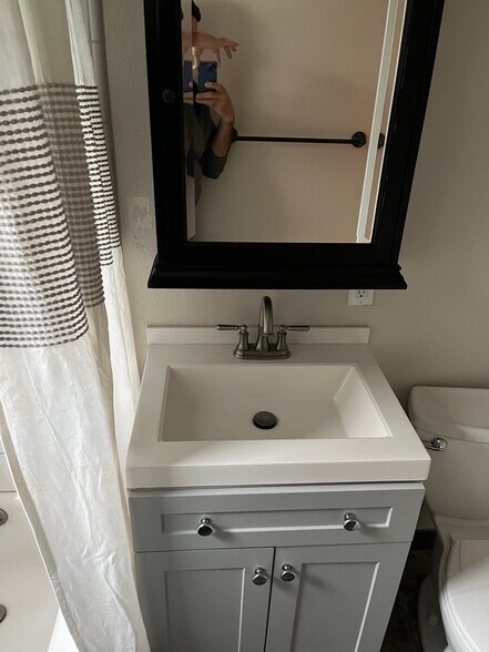 More Photos Of 135 Avenida Granada, San Clemente Medical For Sale