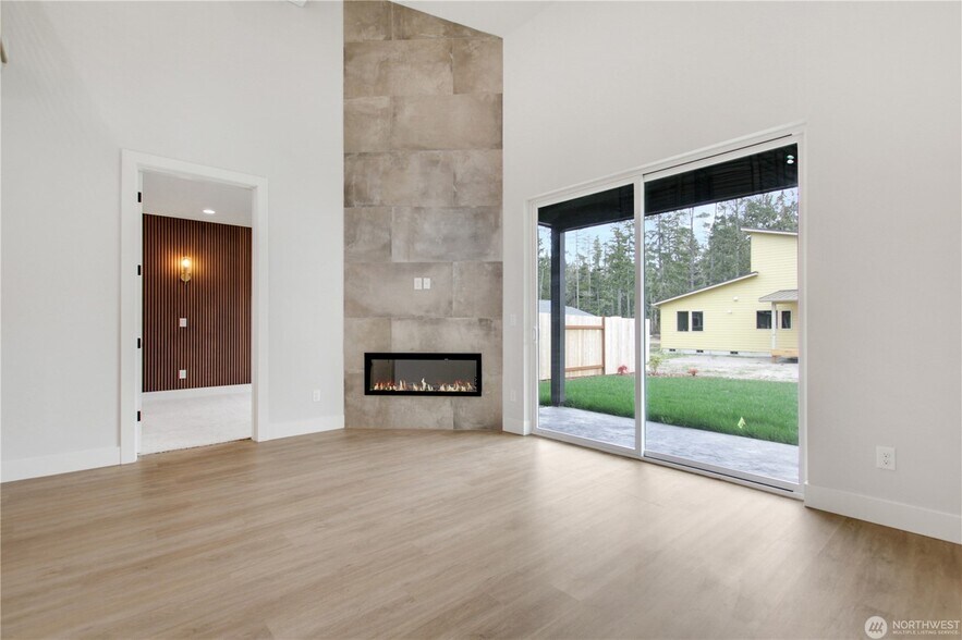 More Photos Of 27906 U St., Ocean Park Apartments For Sale