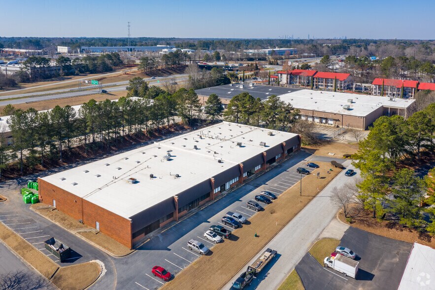 More Photos Of 4690 Hammermill Rd, Tucker Warehouse For Lease