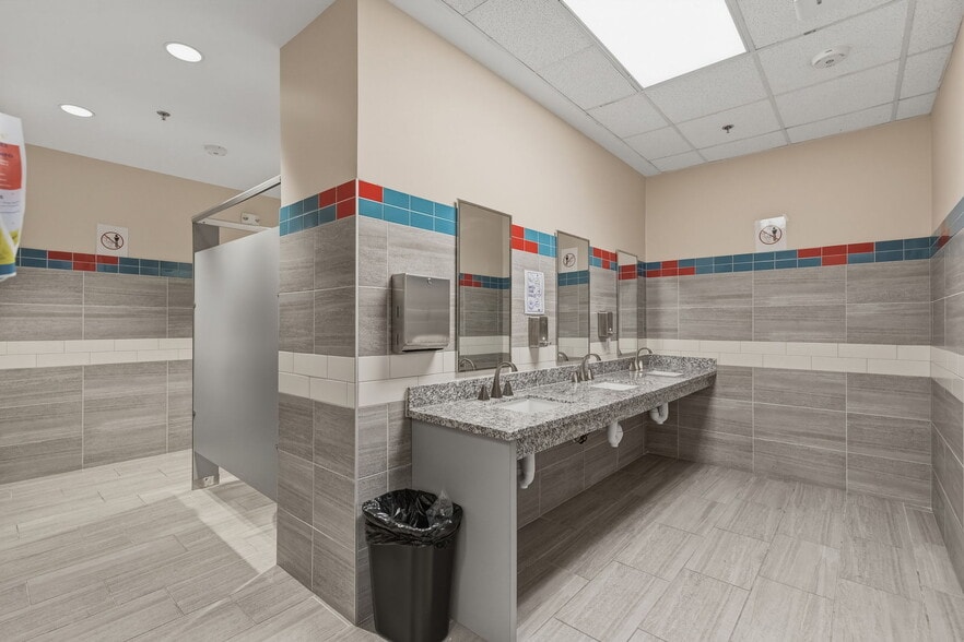 More Photos Of 5999 Savoy Dr, Houston Schools For Sale