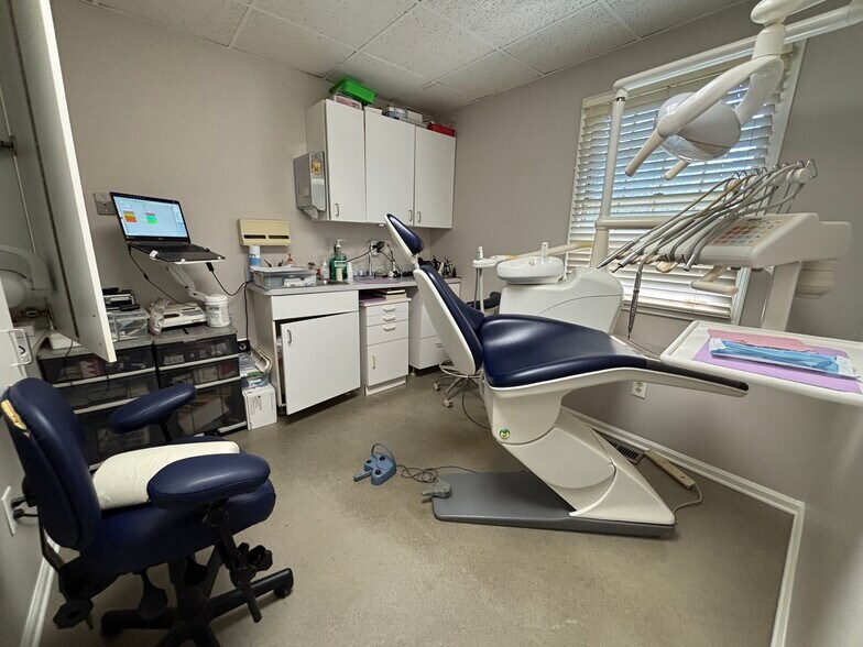 More Photos Of 2 Talon Ct, Sewell Office Residential For Sale