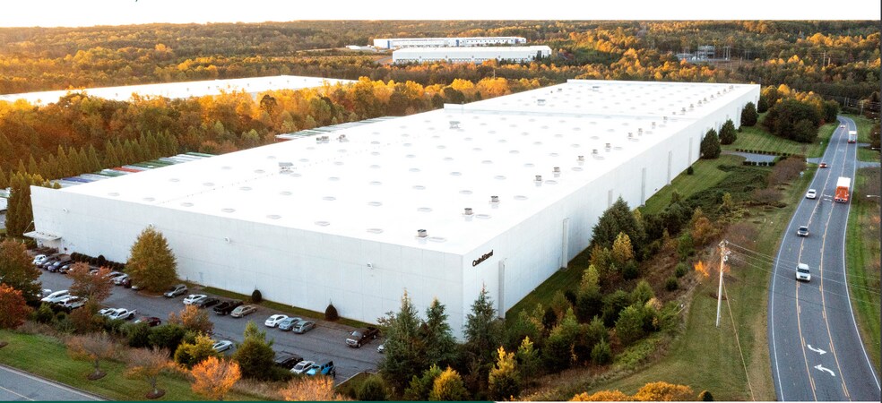 More Photos Of 621 Lincoln County Parkway Ext, Lincolnton Warehouse For Lease
