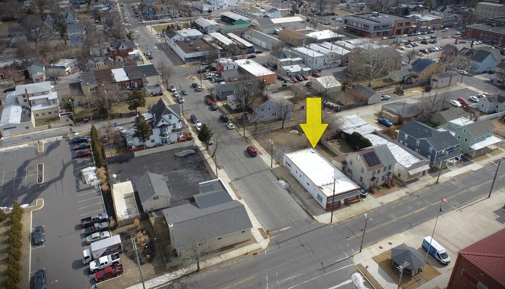 More Photos Of 427 Buck St, Millville Auto Repair For Sale