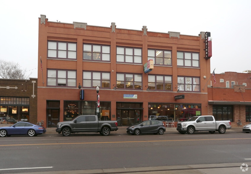 More Photos Of 1015 N Broadway Ave, Oklahoma City Office For Lease