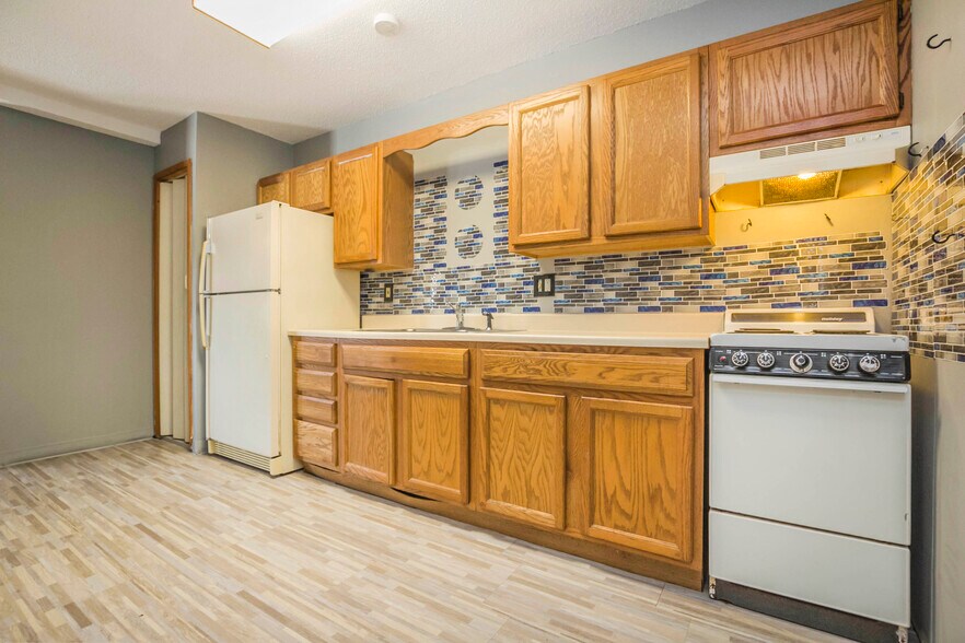 More Photos Of 1316 22nd St, Des Moines Apartments For Sale