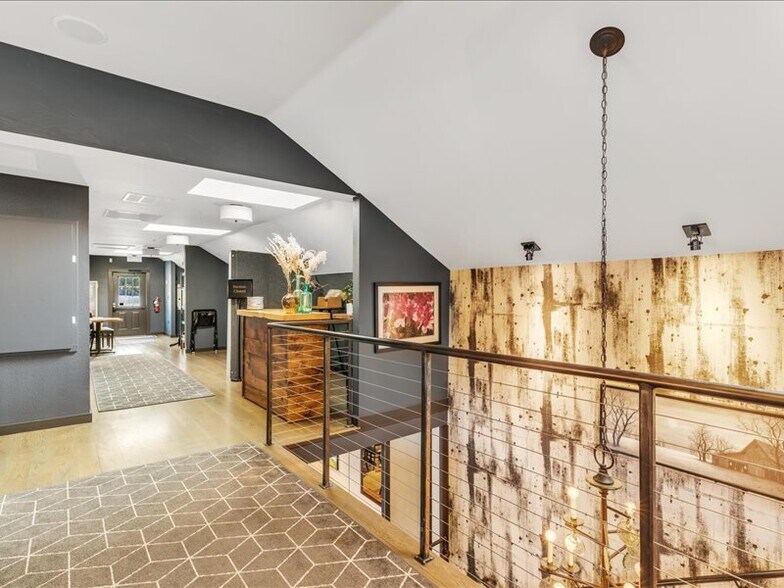 More Photos Of 121 E 2nd Ave, Niwot Restaurant For Lease