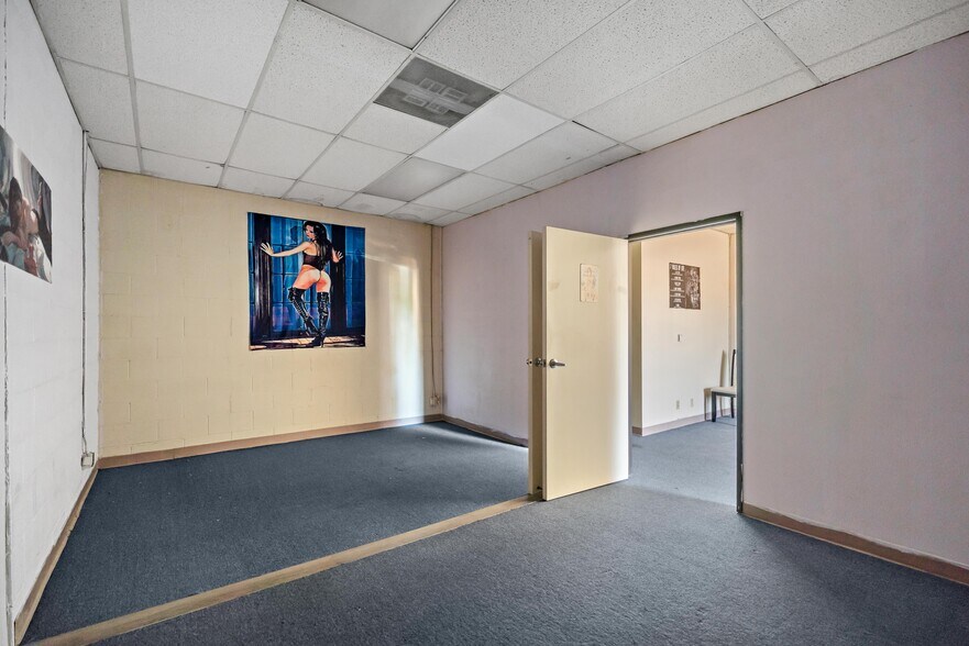 More Photos Of 8811 Garvey Ave, Rosemead Office For Lease