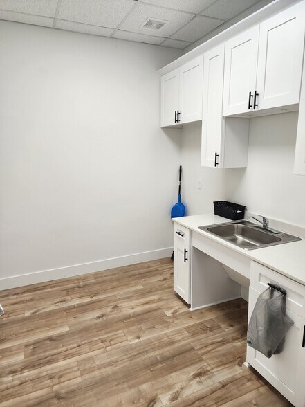 More Photos Of 1414 W Ustick Rd, Meridian Medical For Sale