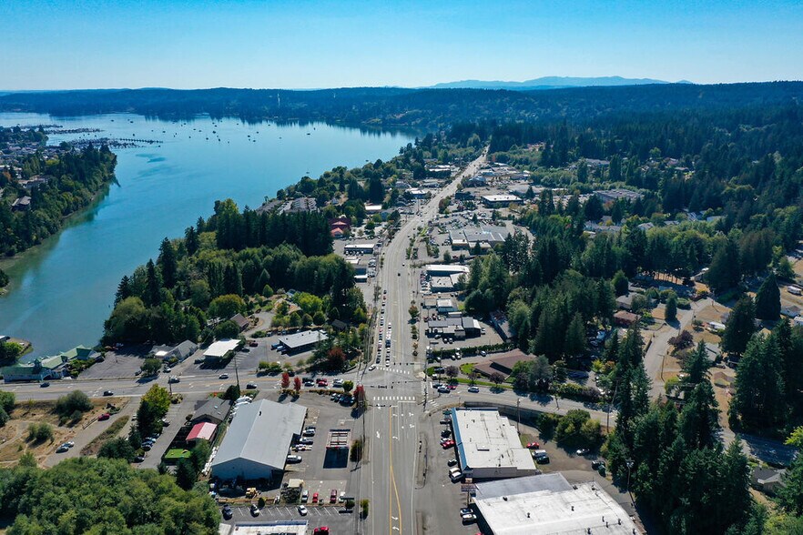 More Photos Of 20363-20379 NW Cedar Ln, Poulsbo General Retail For Sale