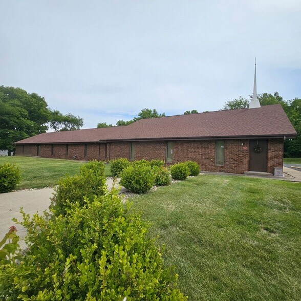 More Photos Of 1000 N 42nd St, Mount Vernon Religious Facility For Sale
