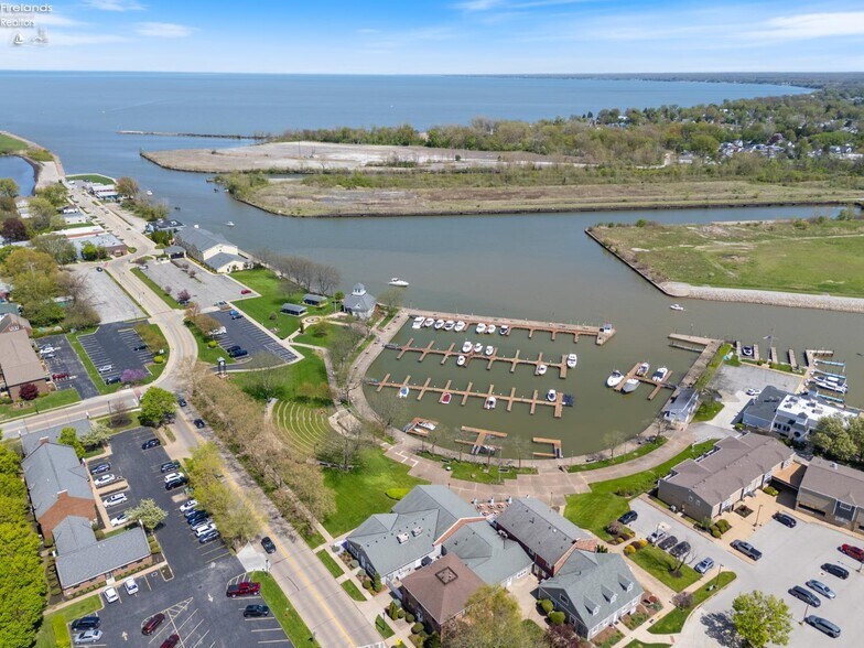 More Photos Of 356 Main St, Huron Apartments For Sale