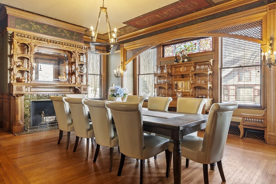 More Photos Of 2 South St, Grafton Office For Lease