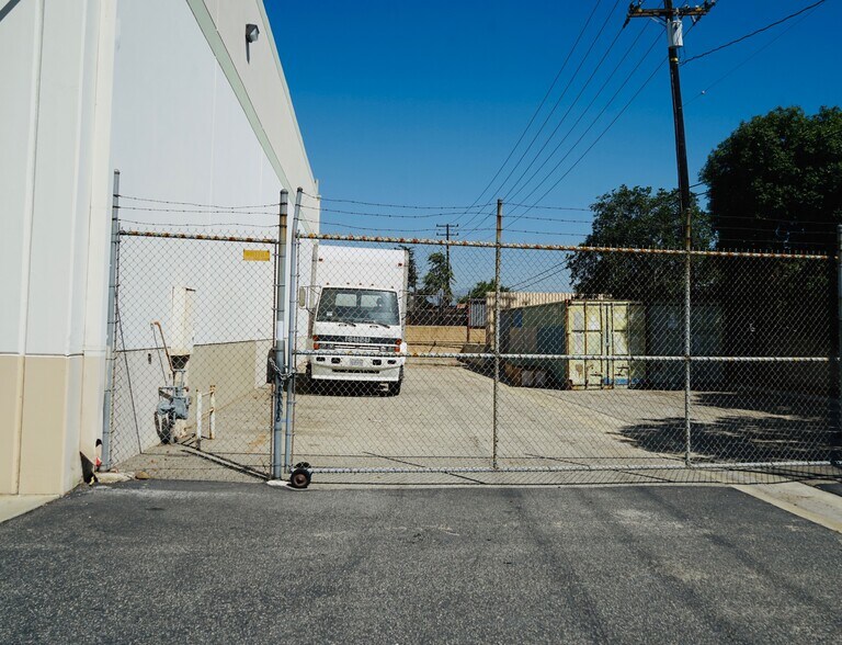 More Photos Of 9535-9555 Brasher St, Pico Rivera Warehouse For Lease