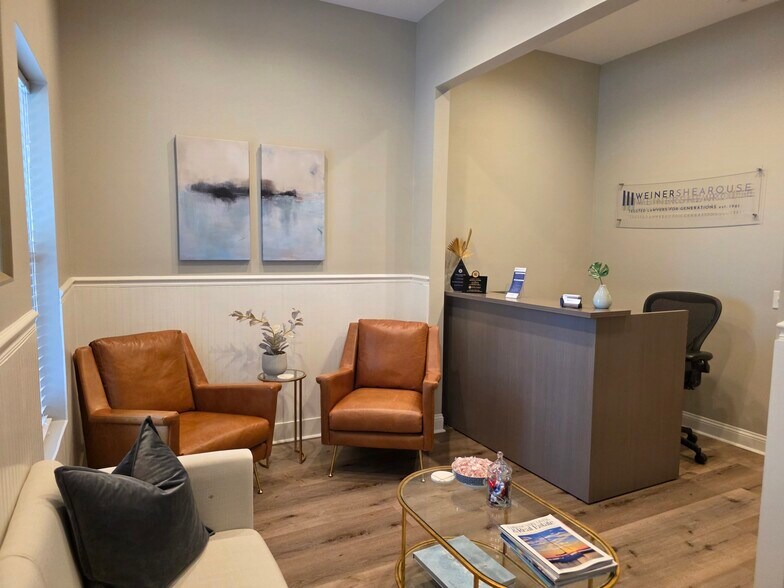 More Photos Of 181 Bluffton Rd, Bluffton Office For Lease